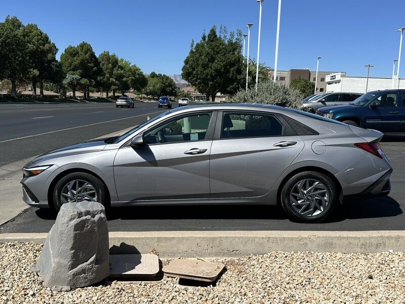 2024 Hyundai Elantra SEL St George UT 2024 Hyundai Elantra SEL St George UT