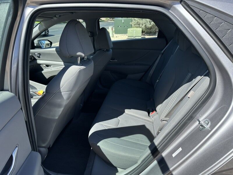 2024 Hyundai Elantra SEL St George UT 2024 Hyundai Elantra SEL St George UT