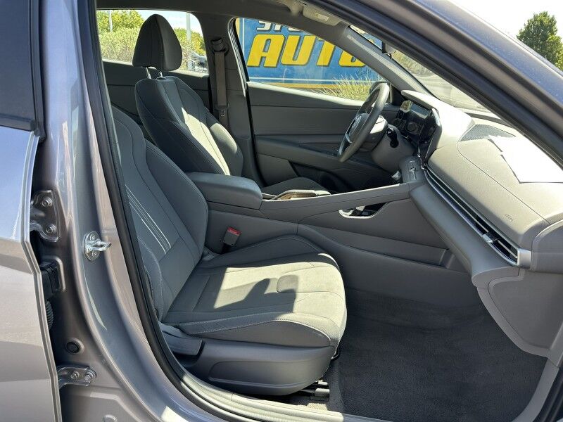 2024 Hyundai Elantra SEL St George UT 2024 Hyundai Elantra SEL St George UT