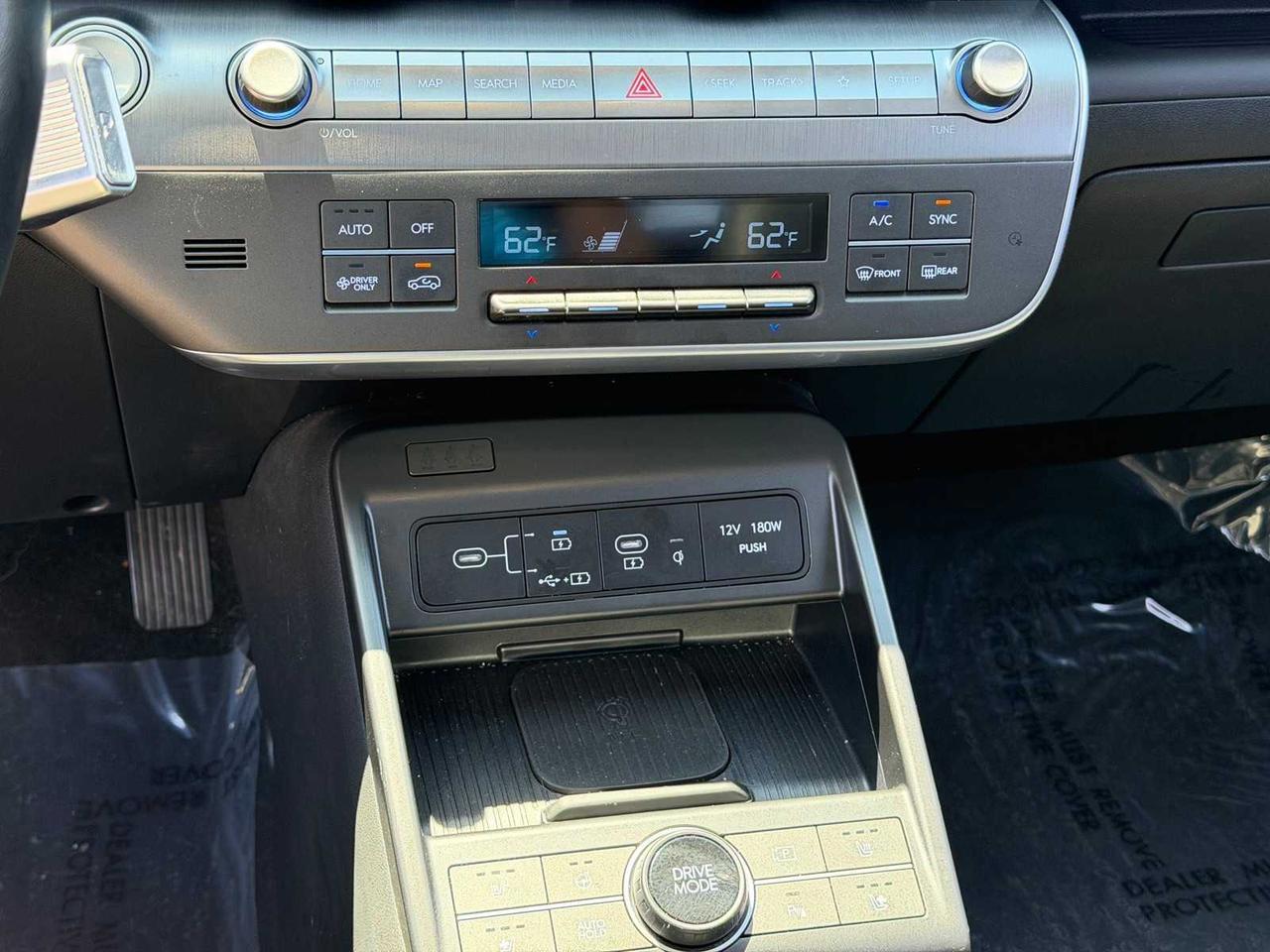 2024 Hyundai Kona Electric Limited Irving TX