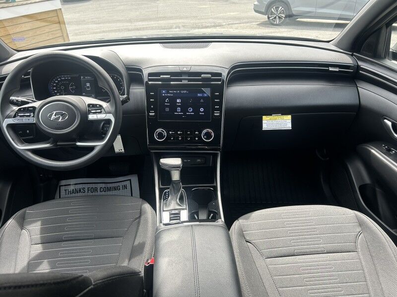 2024 Hyundai Santa Cruz SE - 1-OWNER - REGULAR OIL CHANGES Webster MA 2024 Hyundai Santa Cruz SE - 1-OWNER - REGULAR OIL CHANGES Webster MA