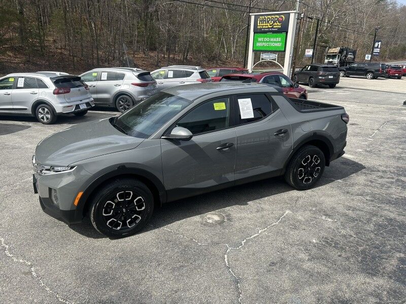 2024 Hyundai Santa Cruz SE - 1-OWNER - REGULAR OIL CHANGES Webster MA 2024 Hyundai Santa Cruz SE - 1-OWNER - REGULAR OIL CHANGES Webster MA
