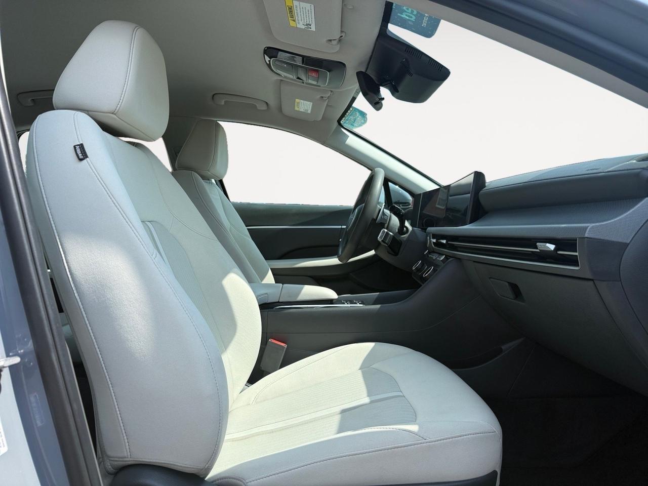 2024 Hyundai Sonata SEL, APPLE CARPLAY/ANDROID AUTO, BACKUP CAMERA, POWER MIRRORS, HEATED SEATS, HEATED MIRRORS, BLIND SPOT ALERT, PUSH BUTTON START, CLEAN CARFAX, ONLY 1 OWNER, THIS IS AN AMAZING BUY! Norfolk VA 2024 Hyundai Sonata SEL, APPLE CARPLAY/ANDROID AUTO, BACKUP CAMERA, POWER MIRRORS, HEATED SEATS, HEATED MIRRORS, BLIND SPOT ALERT, PUSH BUTTON START, CLEAN CARFAX, ONLY 1 OWNER, THIS IS AN AMAZING BUY! Norfolk VA