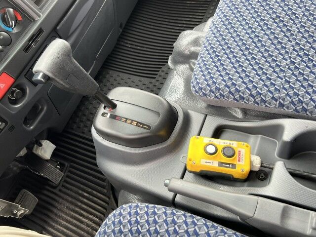 2024 Isuzu NPR-XD Crew Cab GAS 4' BABCO Aluminum Trash Dump Truck Homestead FL 2024 Isuzu NPR-XD Crew Cab GAS 4' BABCO Aluminum Trash Dump Truck Homestead FL