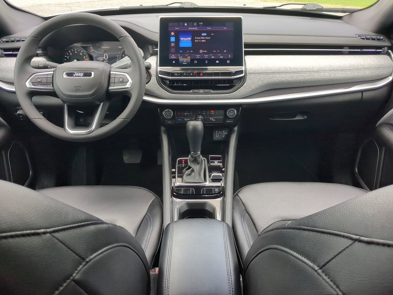 2024 Jeep Compass Latitude Appleton WI