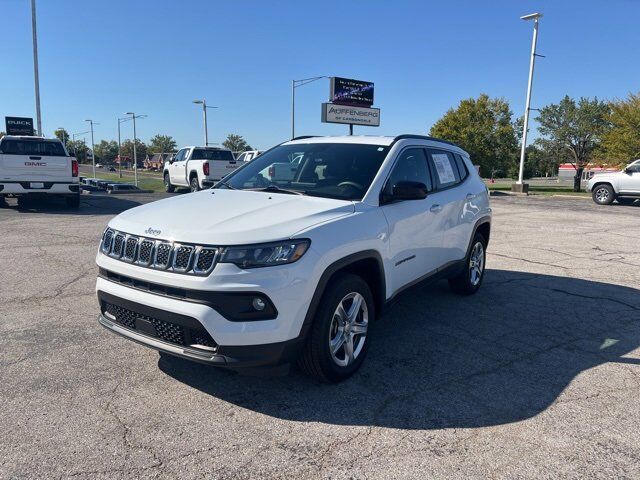 2024 Jeep Compass Latitude Carbondale IL 2024 Jeep Compass Latitude Carbondale IL