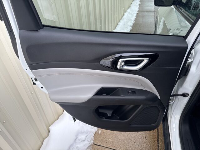 2024 Jeep Compass Limited Watertown SD 2024 Jeep Compass Limited Watertown SD