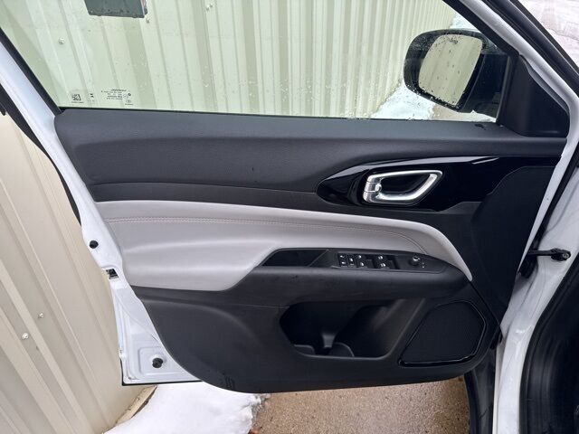 2024 Jeep Compass Limited Watertown SD 2024 Jeep Compass Limited Watertown SD