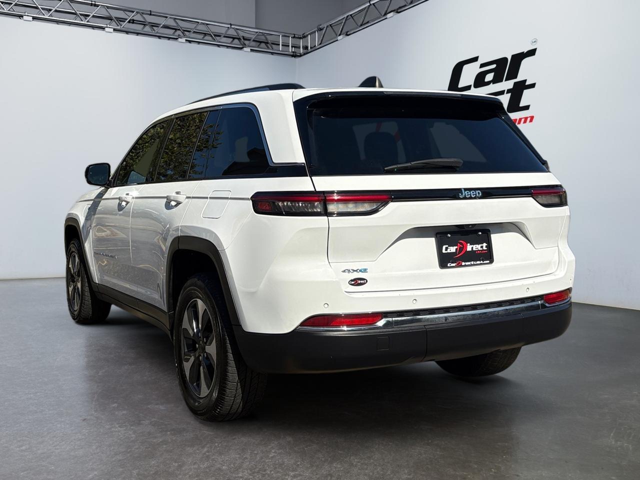 2024 Jeep Grand Cherokee 4xe Anniversary Edition, PANORAMIC MOONROOF, SELECT TERRAIN DRIVE MODES, PADDLE SHIFTERS, BLIND SPOT ALERT, PRE COLLISION WARNING, AMAZON ALEXA APP, APPLE CARPLAY/ANDROID AUTO, EMERGENCY BRAKING, START YOUR JEEP ANNIVERSARY! Virginia Beach VA 2024 Jeep Grand Cherokee 4xe Anniversary Edition, PANORAMIC MOONROOF, SELECT TERRAIN DRIVE MODES, PADDLE SHIFTERS, BLIND SPOT ALERT, PRE COLLISION WARNING, AMAZON ALEXA APP, APPLE CARPLAY/ANDROID AUTO, EMERGENCY BRAKING, START YOUR JEEP ANNIVERSARY! Virginia Beach VA