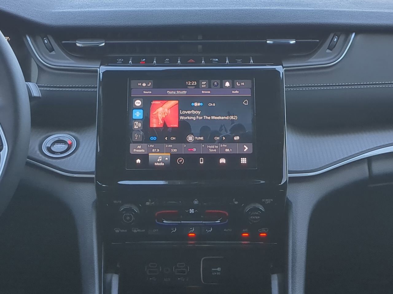 2024 Jeep Grand Cherokee Altitude X Appleton WI