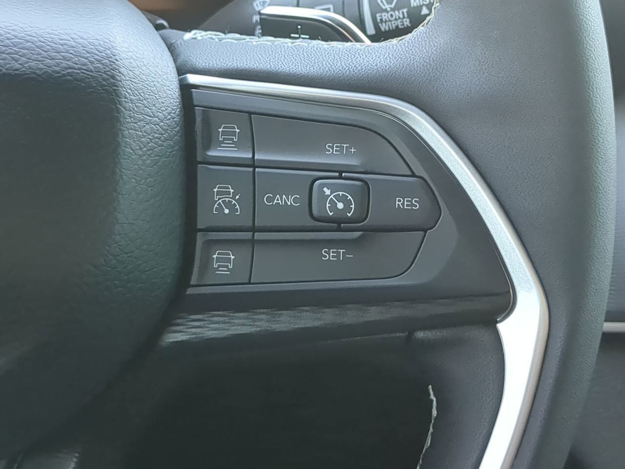 2024 Jeep Grand Cherokee Altitude X Appleton WI