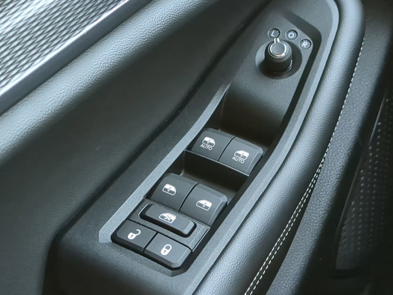 2024 Jeep Grand Cherokee Altitude X Appleton WI