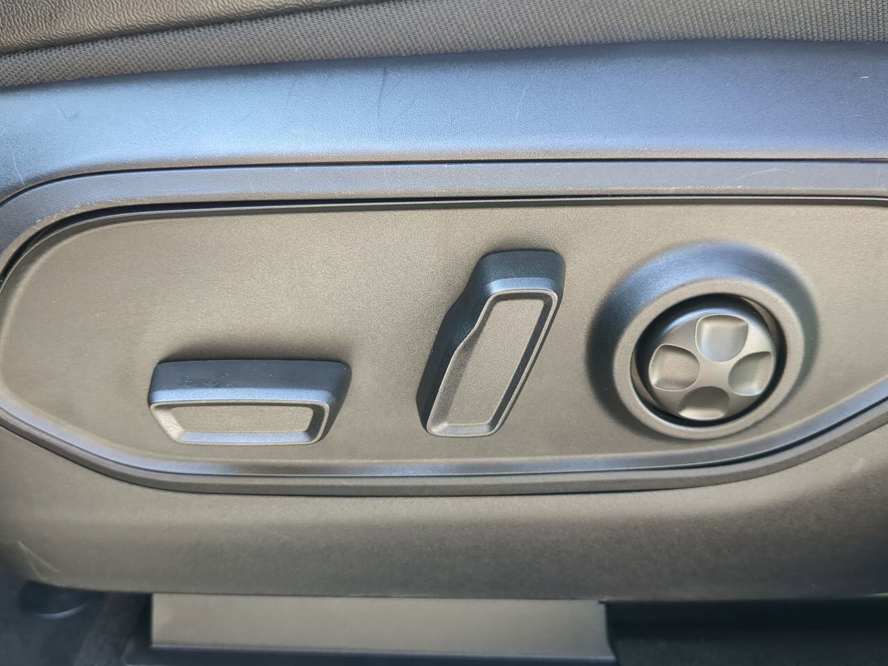 2024 Jeep Grand Cherokee L Altitude X Appleton WI