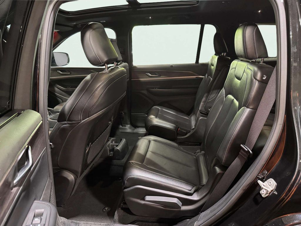 2024 Jeep Grand Cherokee L Limited w/Luxury &amp; Black Appearance Pkg San Clemente CA