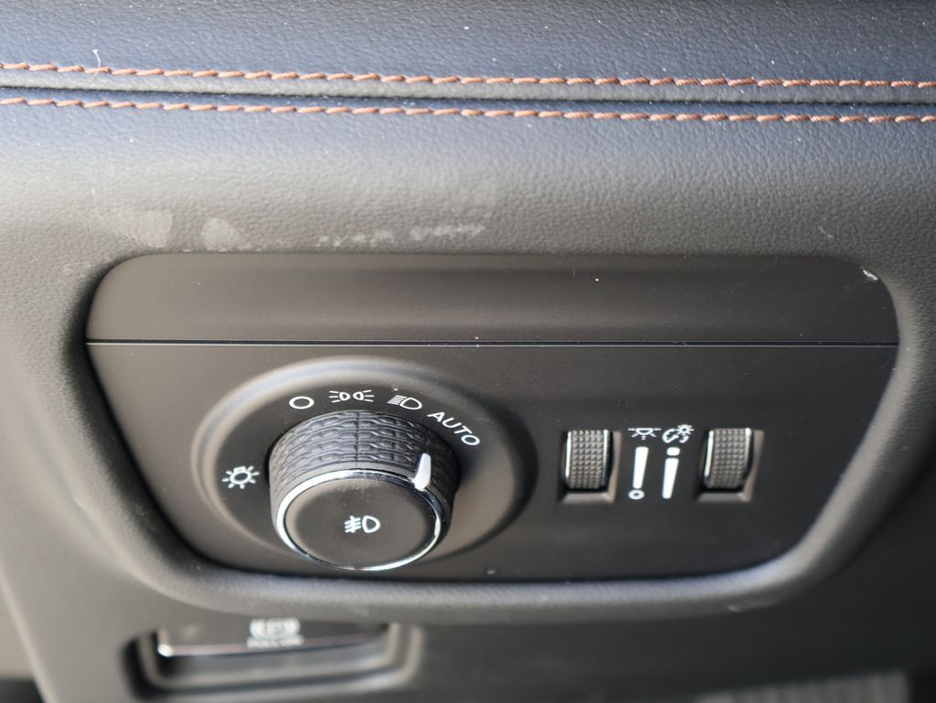 2024 Jeep Grand Cherokee L Summit