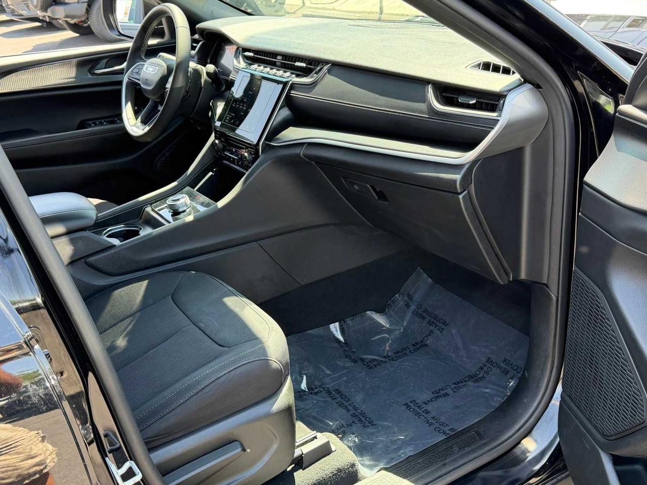2024 Jeep Grand Cherokee Laredo Irving TX 2024 Jeep Grand Cherokee Laredo Irving TX