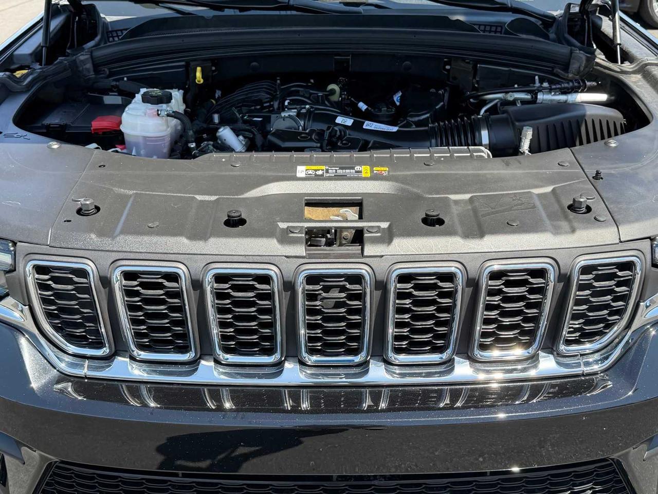 2024 Jeep Grand Cherokee Laredo Irving TX 2024 Jeep Grand Cherokee Laredo Irving TX