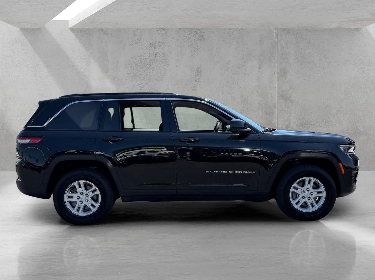 2024 Jeep Grand Cherokee Laredo Irving TX 2024 Jeep Grand Cherokee Laredo Irving TX