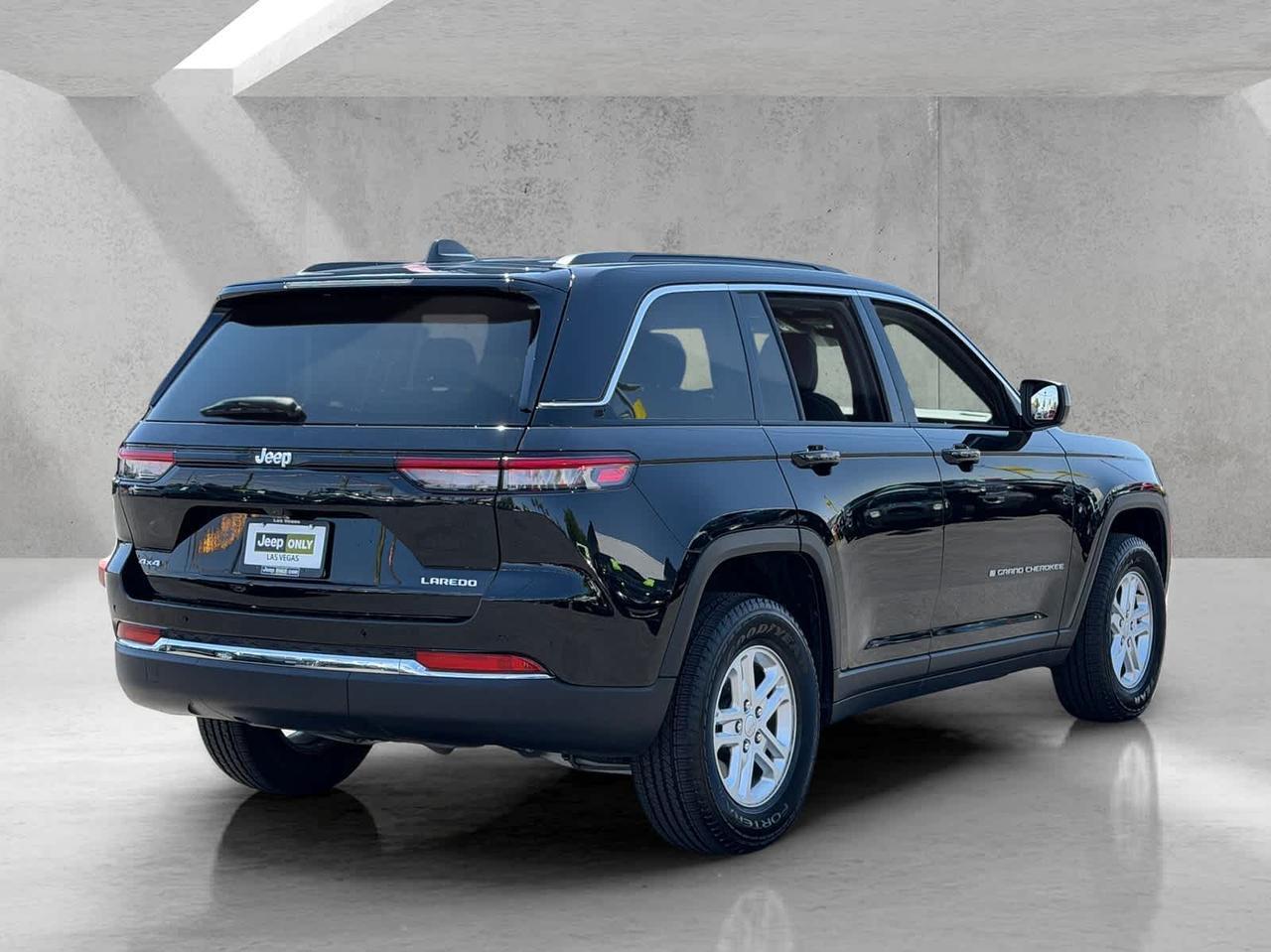 2024 Jeep Grand Cherokee Laredo Irving TX 2024 Jeep Grand Cherokee Laredo Irving TX