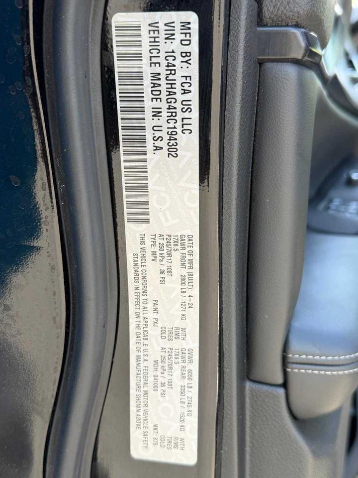 2024 Jeep Grand Cherokee Laredo Irving TX 2024 Jeep Grand Cherokee Laredo Irving TX