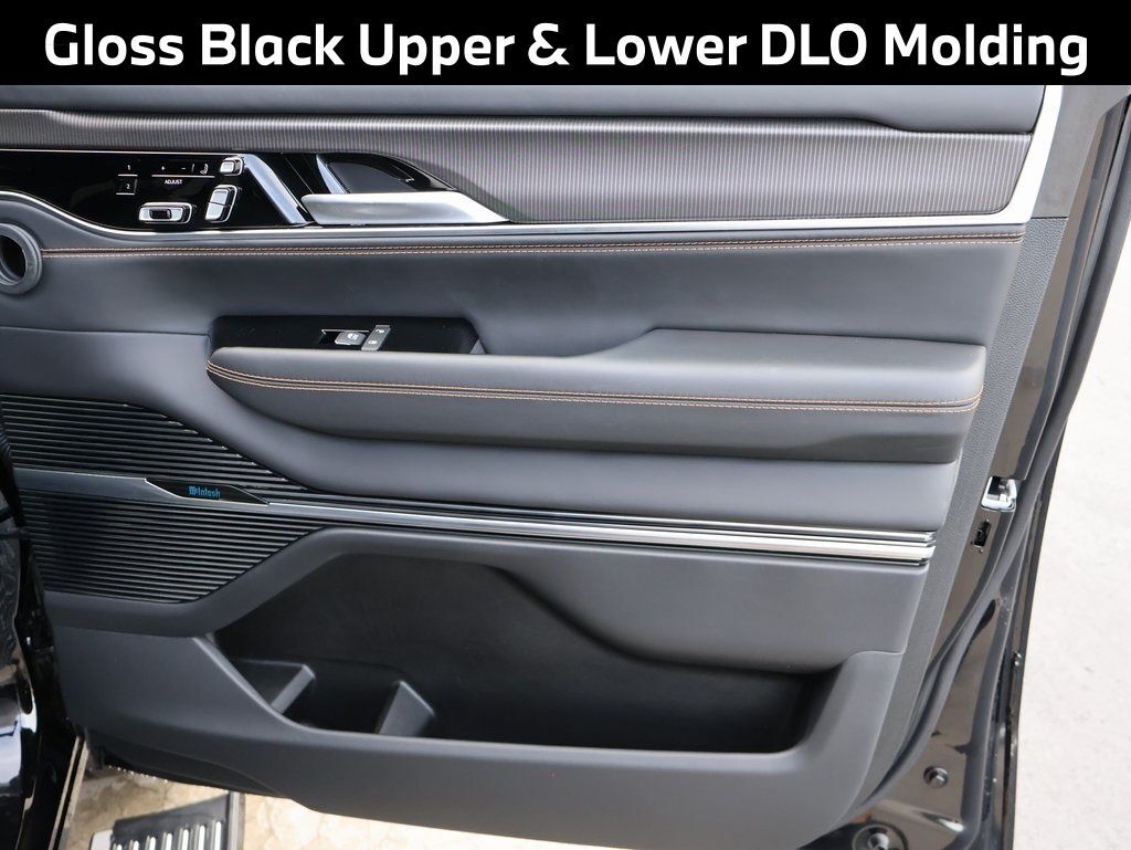 2024 Jeep Grand Wagoneer Series III