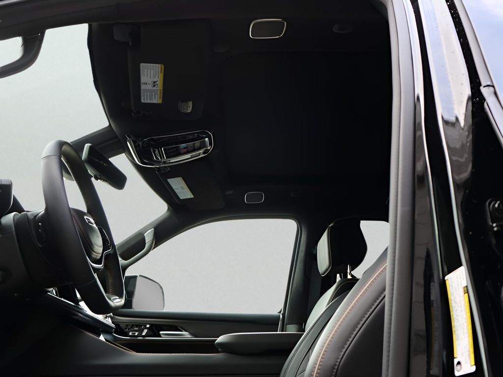 2024 Jeep Grand Wagoneer Series III San Clemente CA