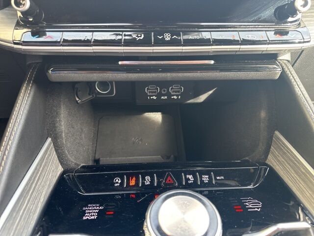 2024 Jeep Wagoneer L Series III Watertown SD 2024 Jeep Wagoneer L Series III Watertown SD