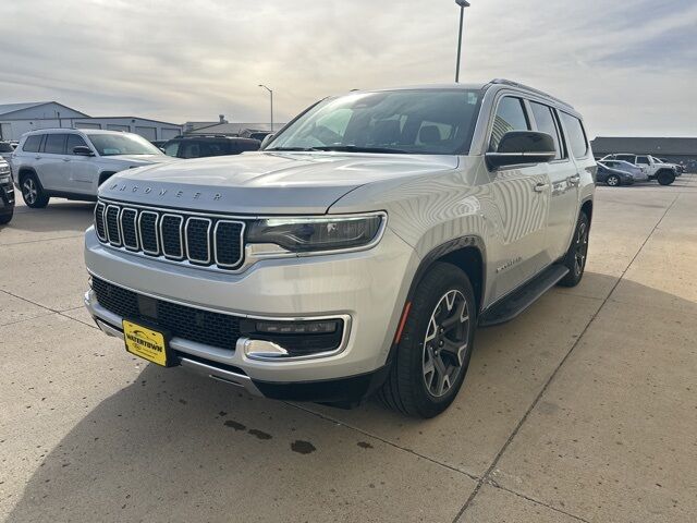 2024 Jeep Wagoneer L Series III Watertown SD 2024 Jeep Wagoneer L Series III Watertown SD