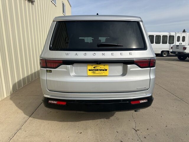2024 Jeep Wagoneer L Series III Watertown SD 2024 Jeep Wagoneer L Series III Watertown SD