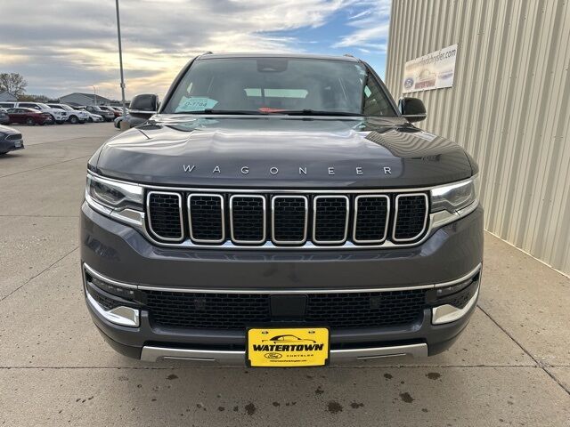 2024 Jeep Wagoneer Series III Watertown SD 2024 Jeep Wagoneer Series III Watertown SD