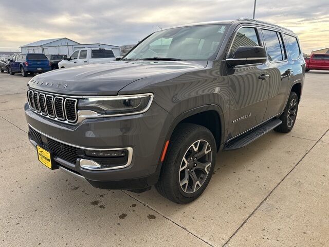 2024 Jeep Wagoneer Series III Watertown SD 2024 Jeep Wagoneer Series III Watertown SD