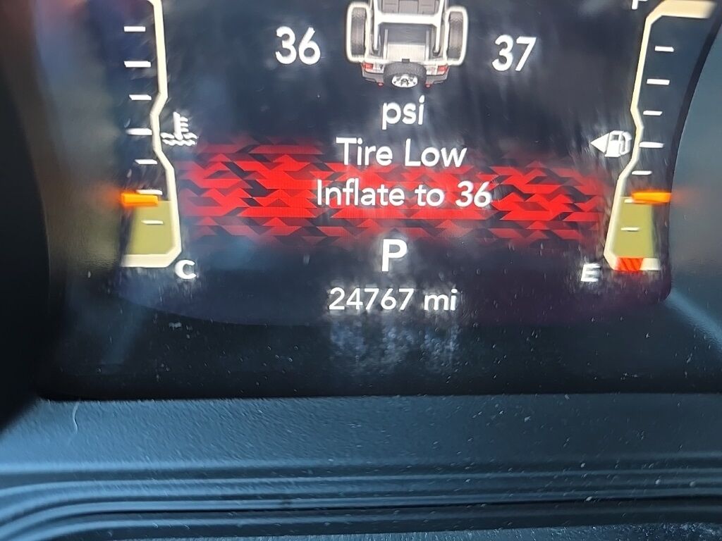 2024 Jeep Wrangler 4x4 Unlimited Sahara Fond du Lac WI 2024 Jeep Wrangler 4x4 Unlimited Sahara Fond du Lac WI