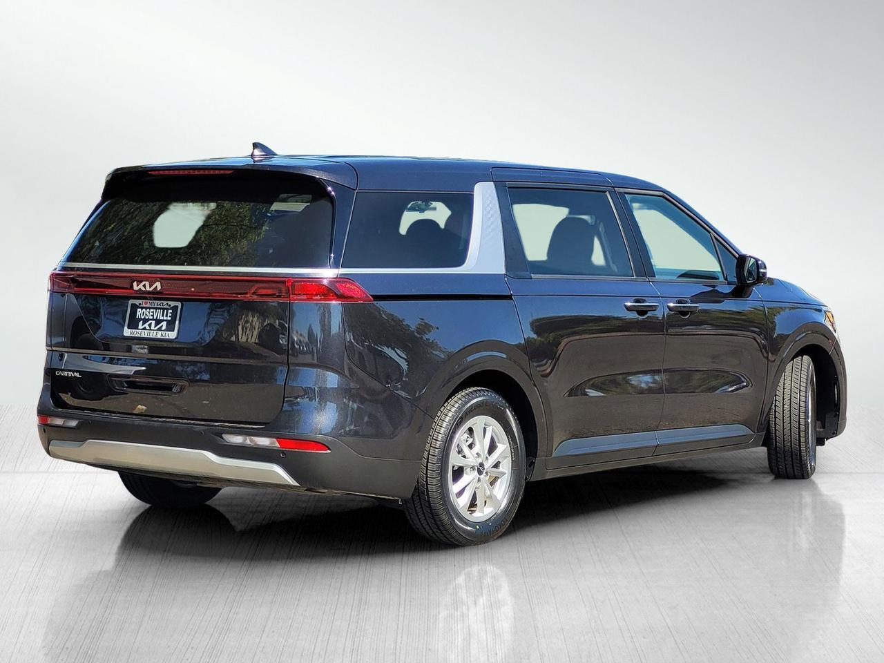 2024 KIA CARNIVAL LX Roseville CA