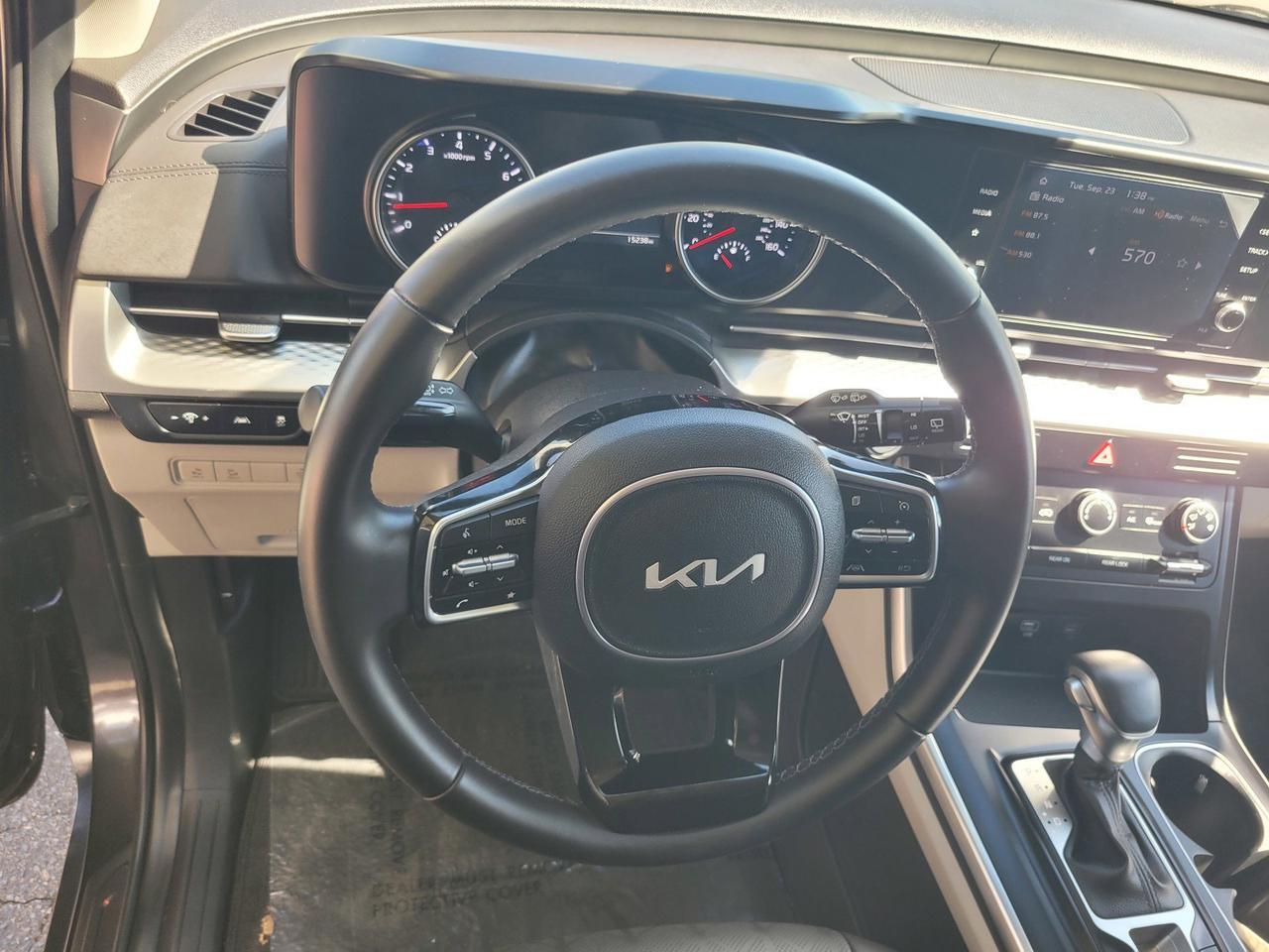 2024 KIA CARNIVAL LX Roseville CA