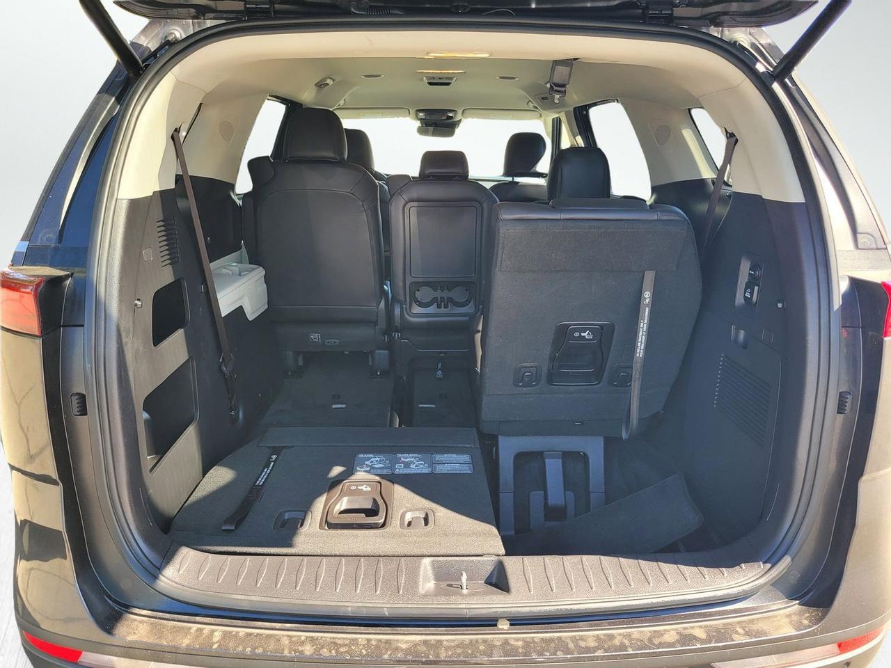 2024 KIA CARNIVAL SX Roseville CA