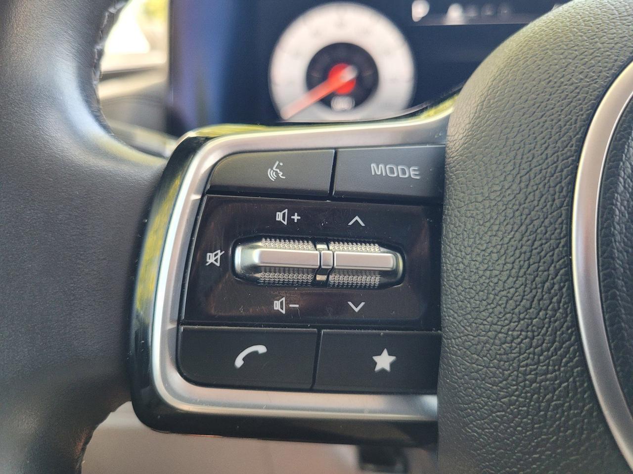 2024 KIA CARNIVAL SX Roseville CA