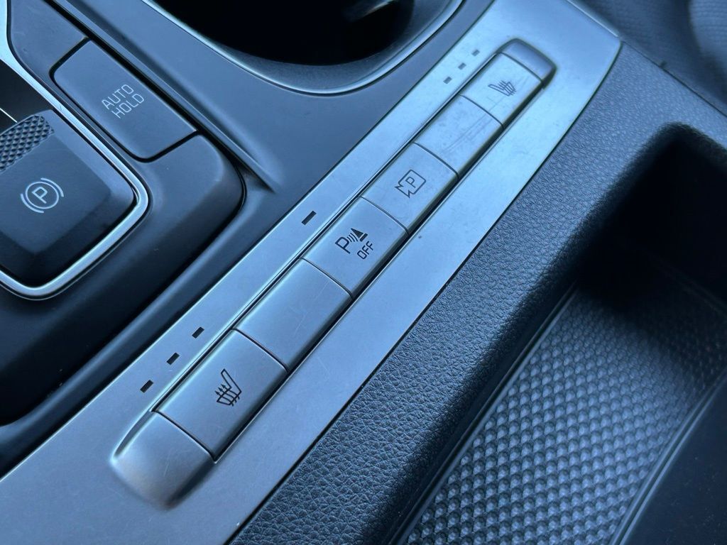 2024 Kia Carnival LX Lakeland FL