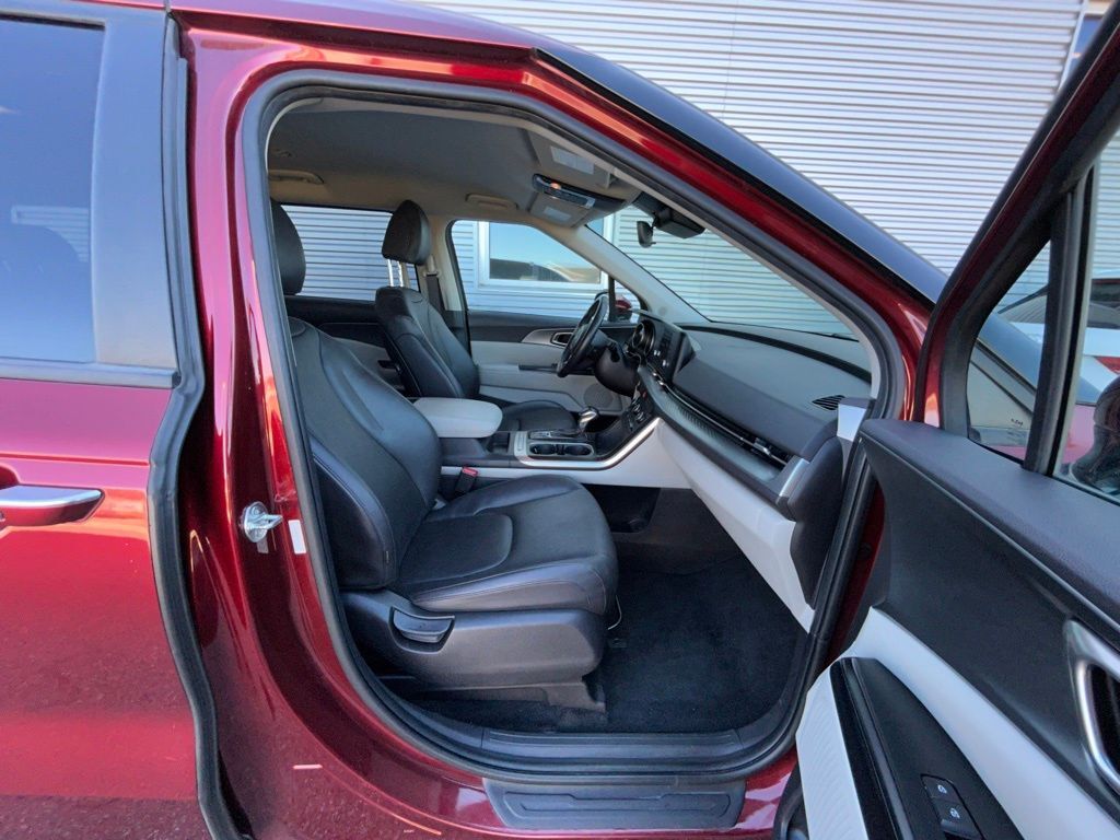 2024 Kia Carnival LX Lakeland FL