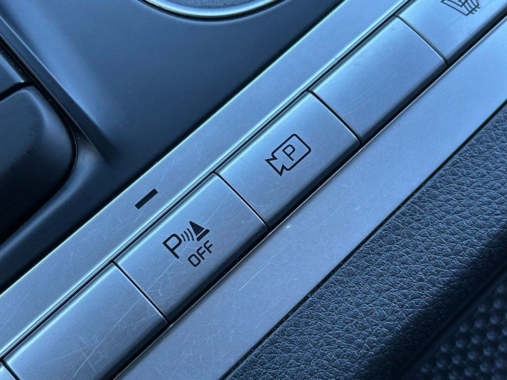 2024 Kia Carnival LX Lakeland FL