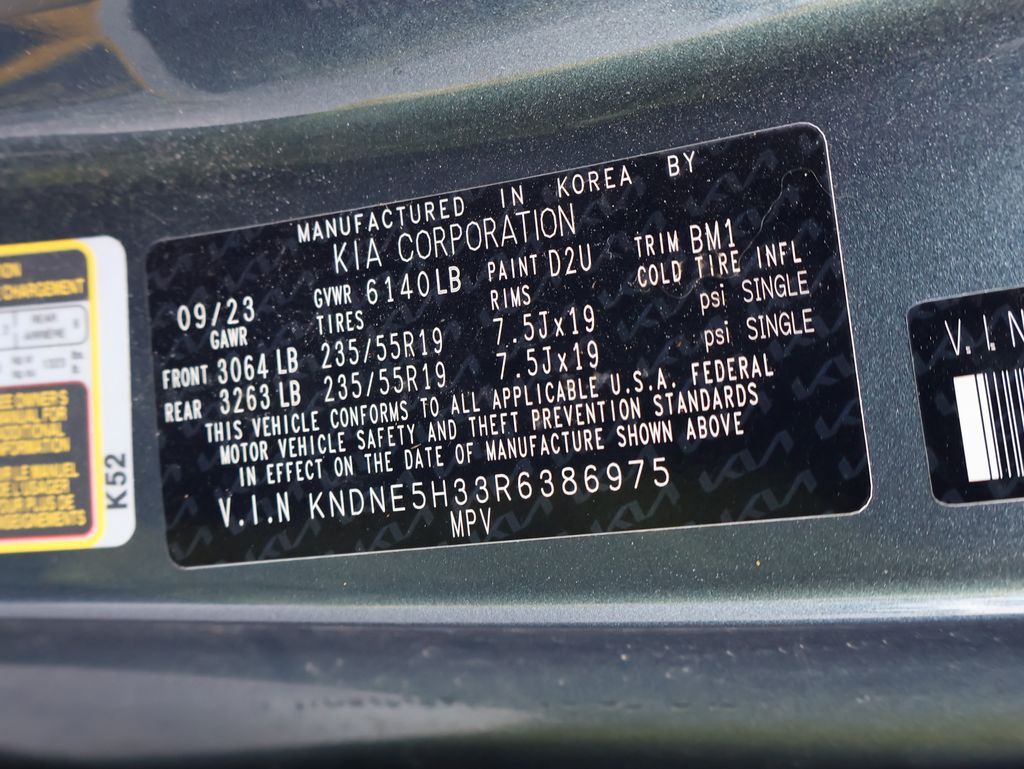 2024 Kia Carnival SX