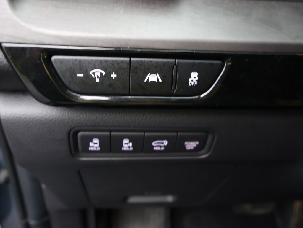 2024 Kia Carnival SX