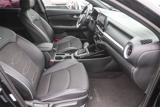 2024 Kia Forte GT-Line Glendale CA 2024 Kia Forte GT-Line Glendale CA