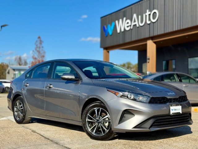 2024 Kia Forte LXS's photo