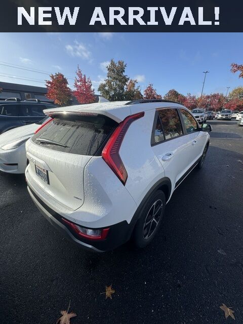 2024 Kia Niro EX Renton WA 2024 Kia Niro EX Renton WA
