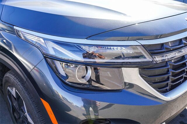 2024 Kia Seltos EX Moreno Valley CA 2024 Kia Seltos EX Moreno Valley CA