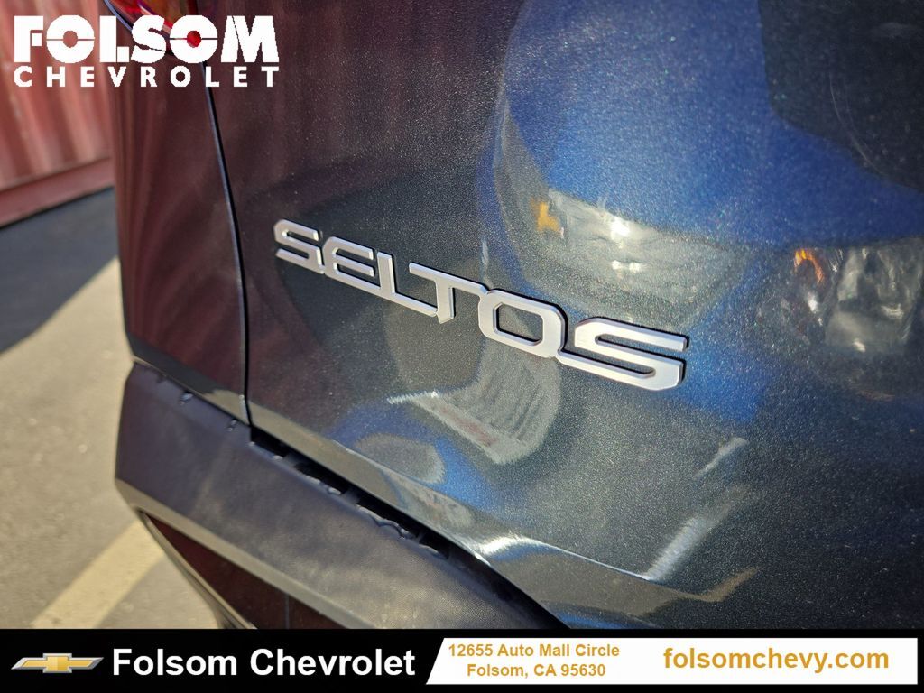 2024 Kia Seltos S 2024 Kia Seltos S