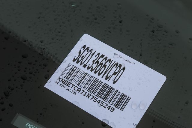 2024 Kia Seltos SX Glendale CA 2024 Kia Seltos SX Glendale CA