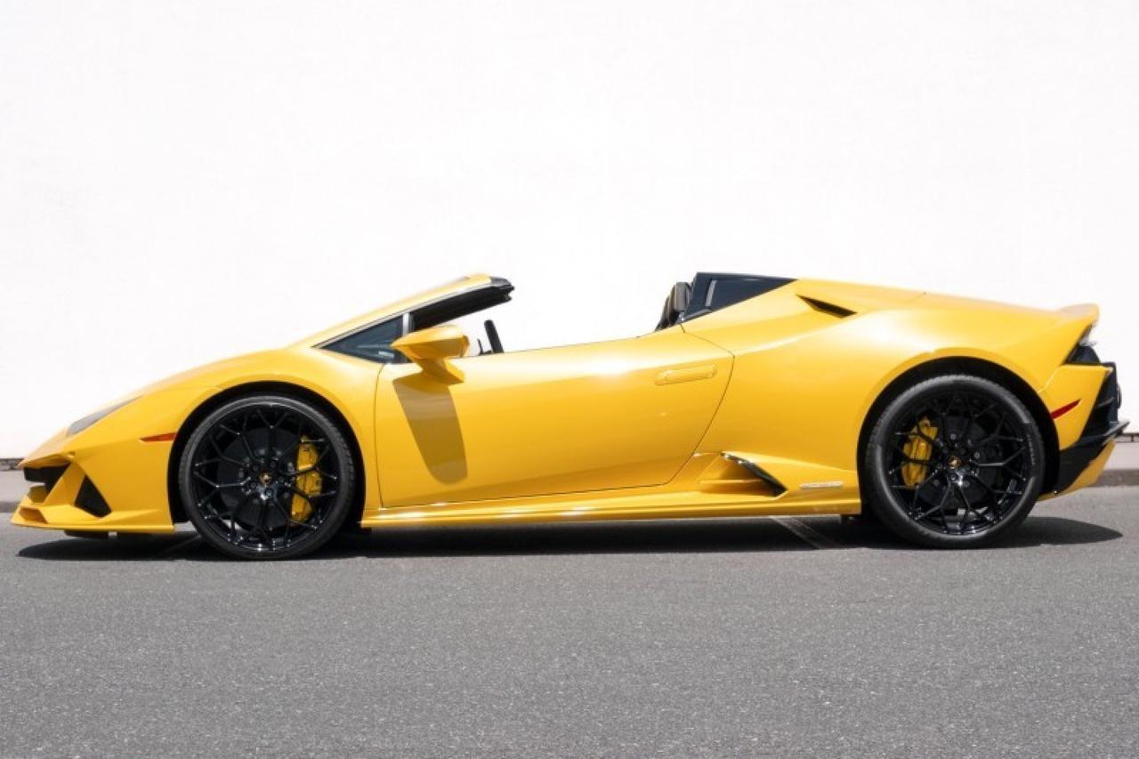 2024 Lamborghini Huracan EVO AWD Spyder Brentwood TN 2024 Lamborghini Huracan EVO AWD Spyder Brentwood TN