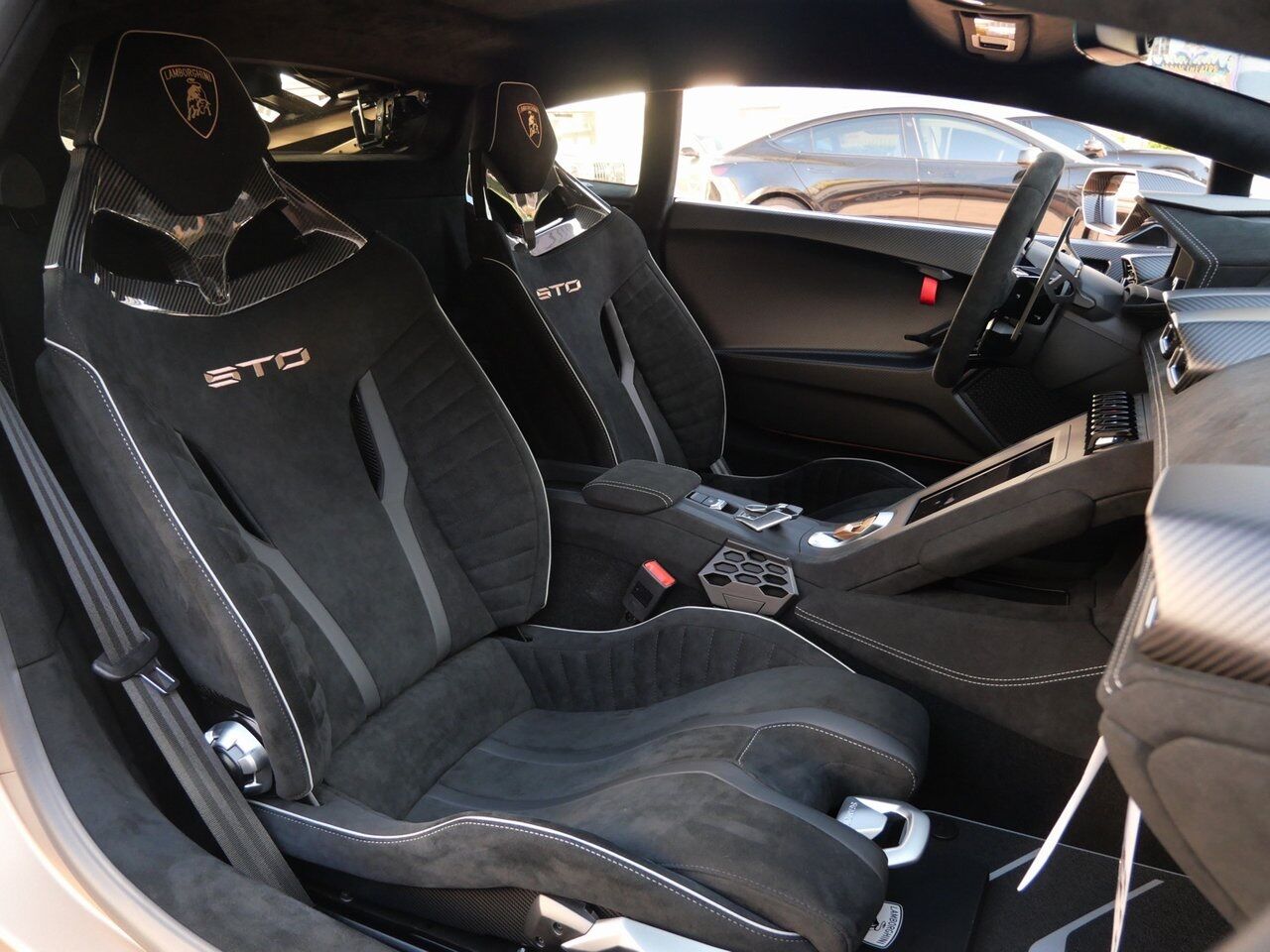 2024 Lamborghini Huracan STO Base Base Lawrence KS