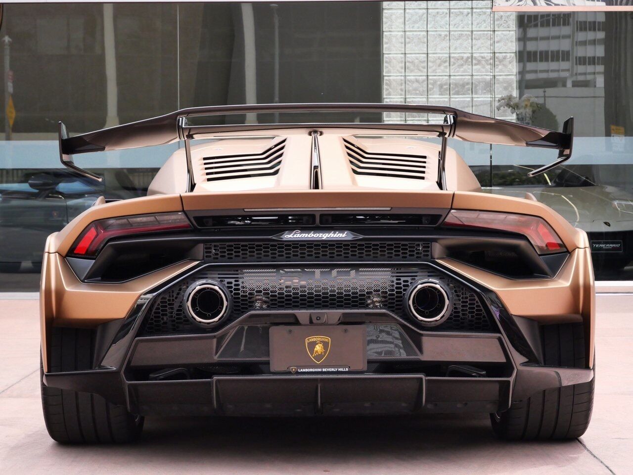 2024 Lamborghini Huracan STO Base Base Lawrence KS